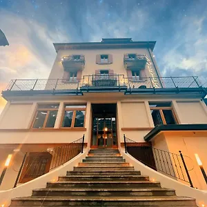 2* فندق La Verticale