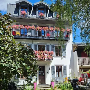 Du Clocher Hotell