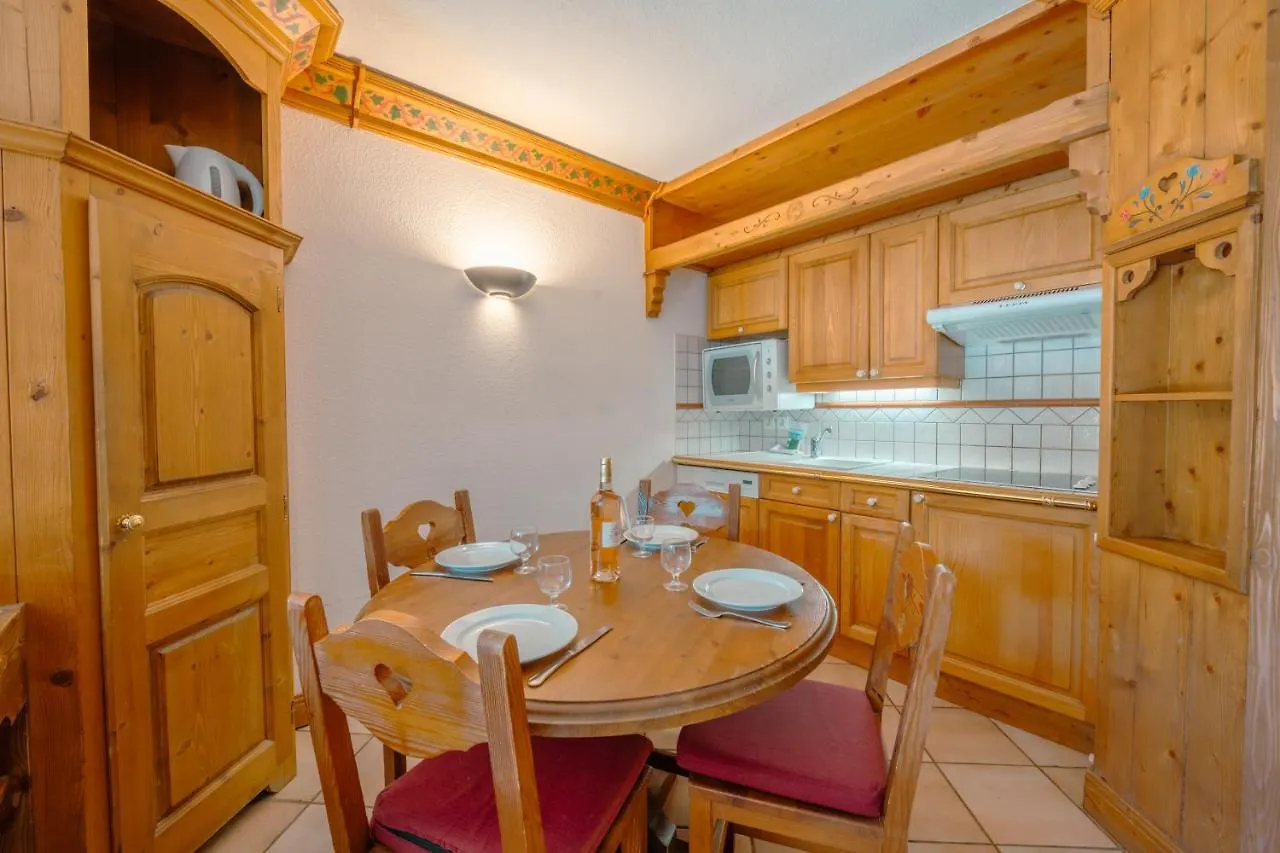 Apartment Residence Le Cristal - Mont Blanc 5 - Happy Rentals Chamonix
